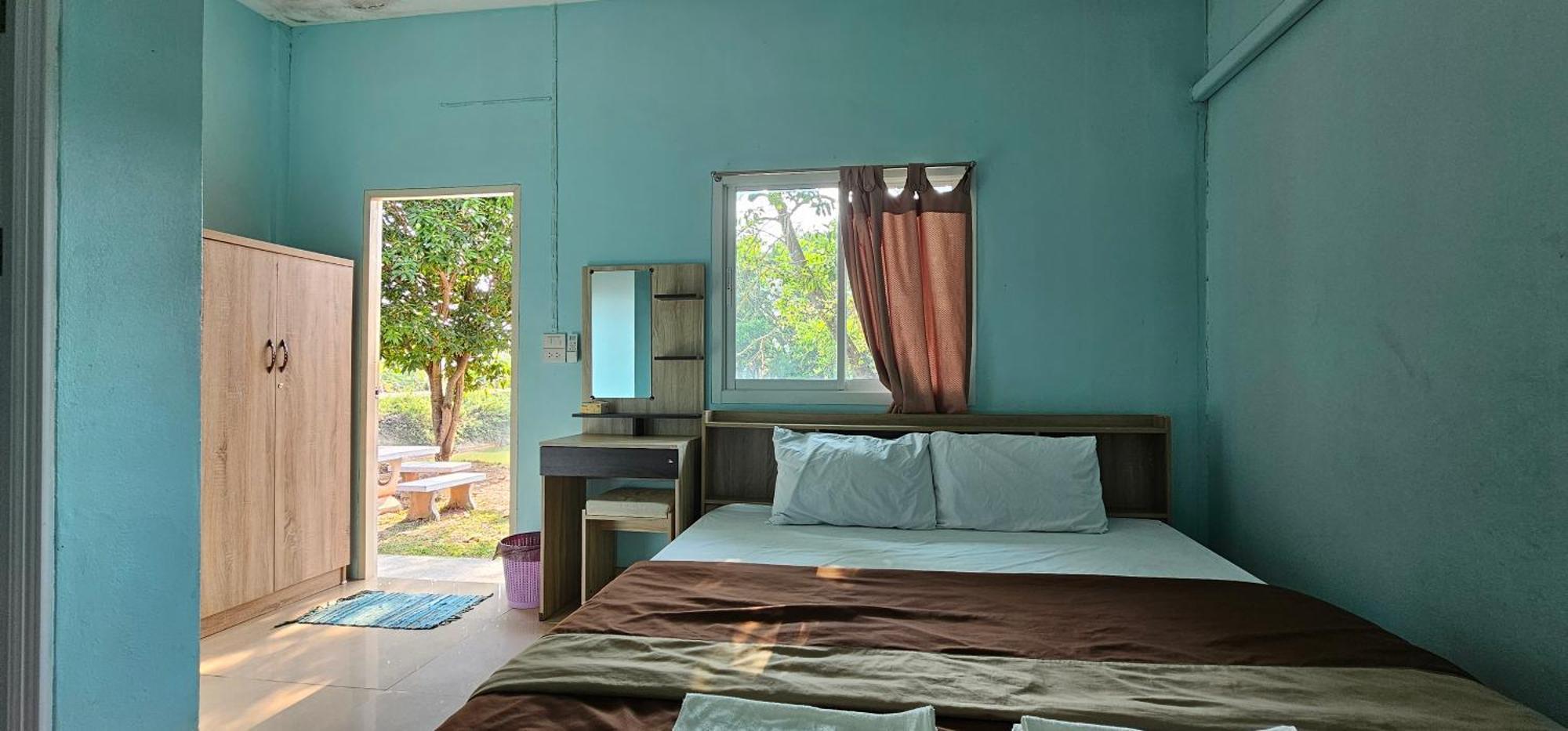 Armthong Resort Накхоннайок Экстерьер фото
